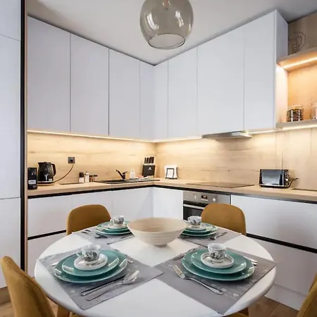 Apartment Black Rose *